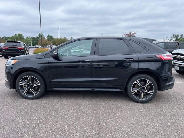 2021 Ford Edge ST