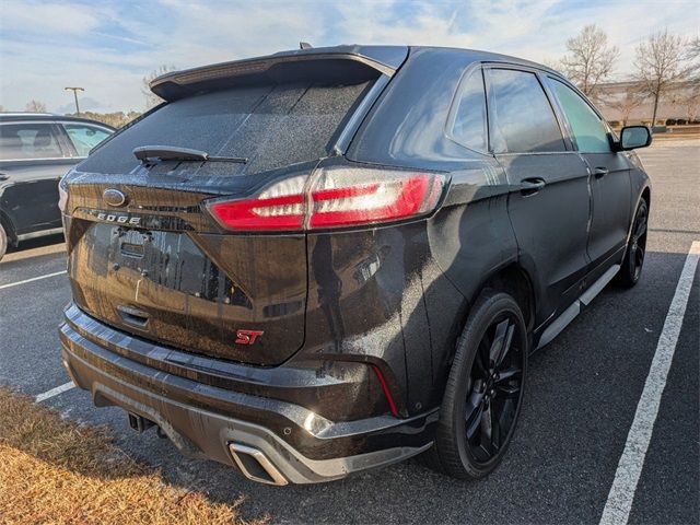 2021 Ford Edge ST