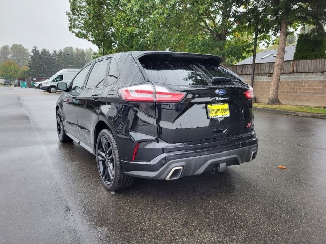 2021 Ford Edge ST