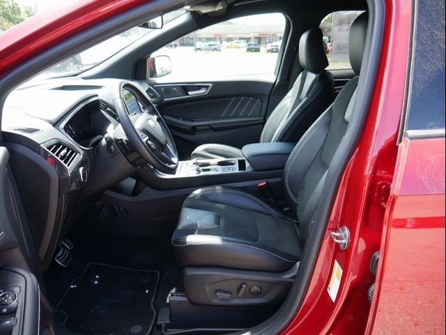 2021 Ford Edge ST