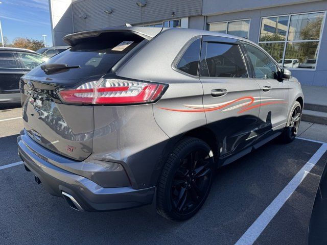 2021 Ford Edge ST