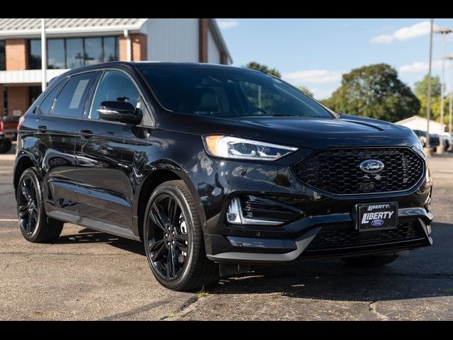 2021 Ford Edge ST