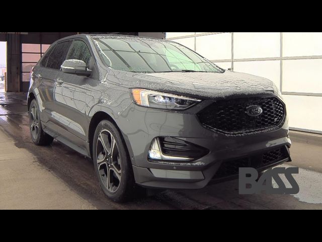 2021 Ford Edge ST