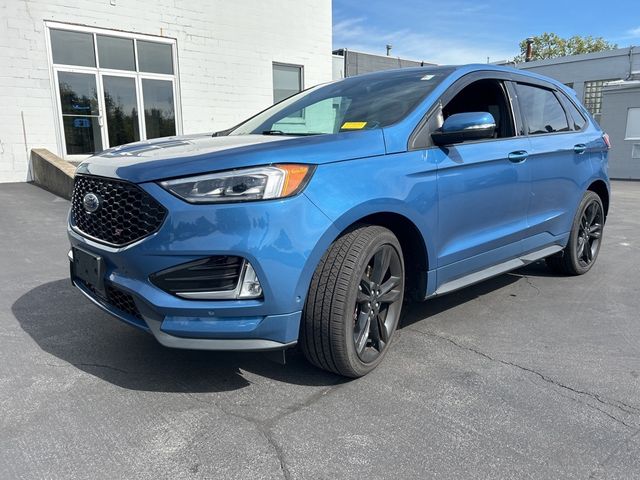 2021 Ford Edge ST