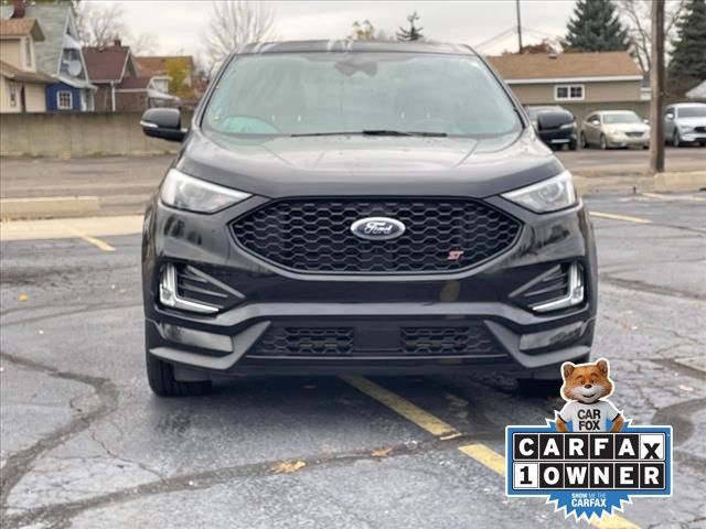 2021 Ford Edge ST