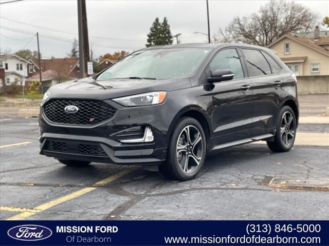 2021 Ford Edge ST