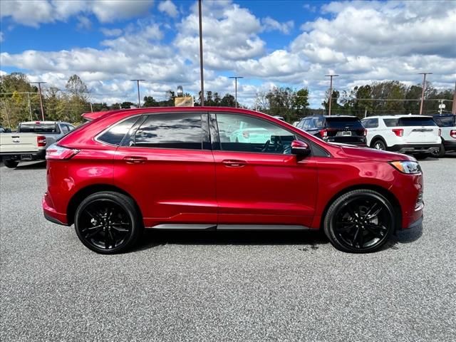 2021 Ford Edge ST