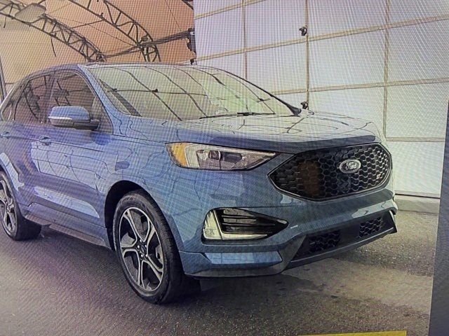 2021 Ford Edge ST