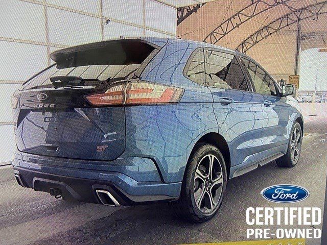 2021 Ford Edge ST