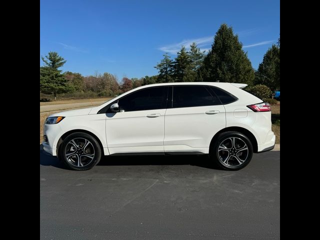 2021 Ford Edge ST