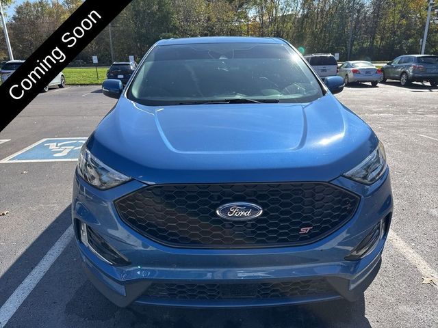 2021 Ford Edge ST