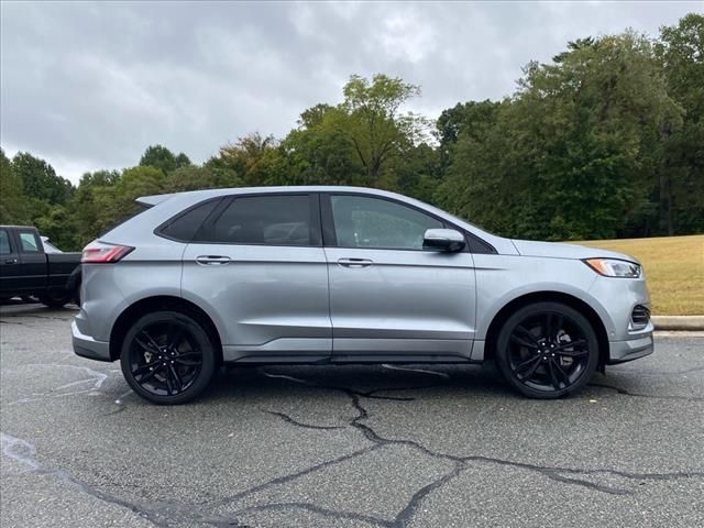 2021 Ford Edge ST