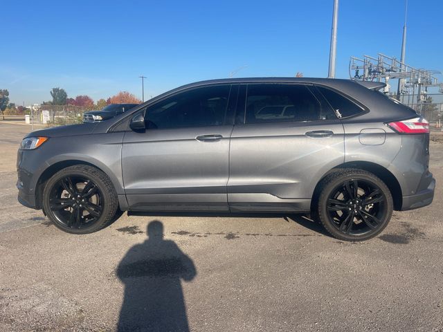 2021 Ford Edge ST