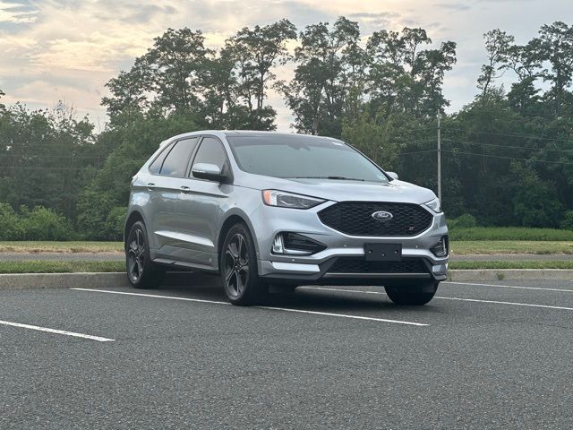 2021 Ford Edge ST