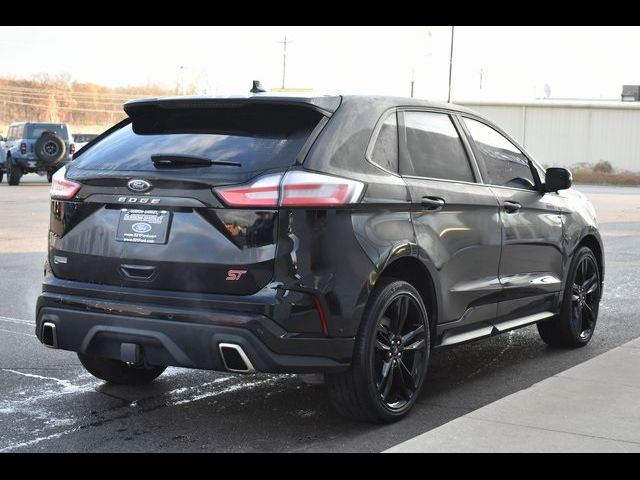 2021 Ford Edge ST