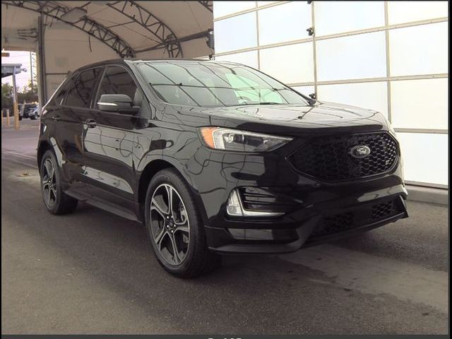 2021 Ford Edge ST