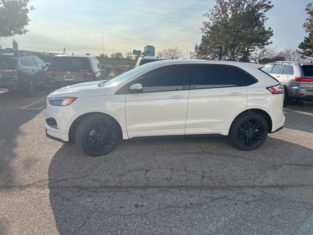 2021 Ford Edge ST