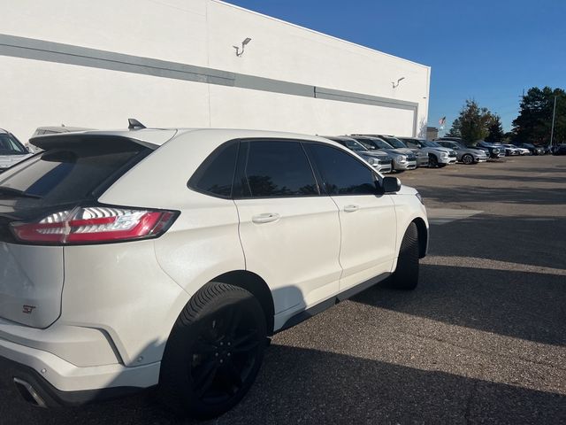 2021 Ford Edge ST