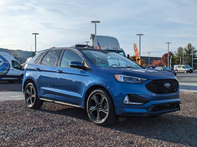 2021 Ford Edge ST