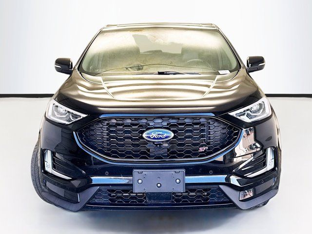 2021 Ford Edge ST