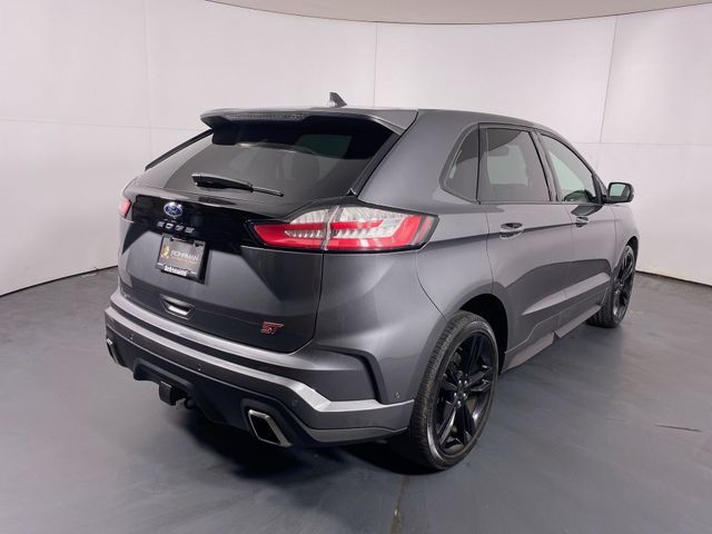 2021 Ford Edge ST