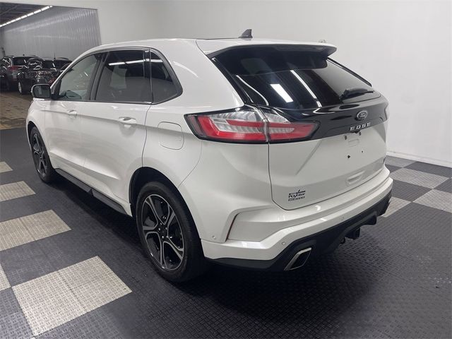 2021 Ford Edge ST