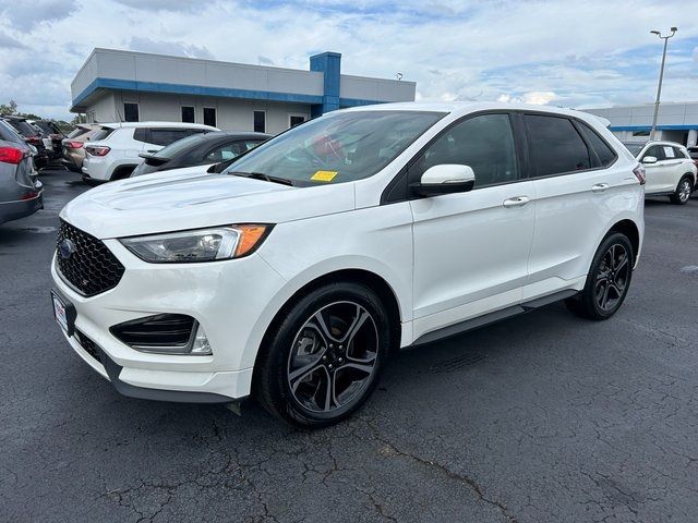 2021 Ford Edge ST