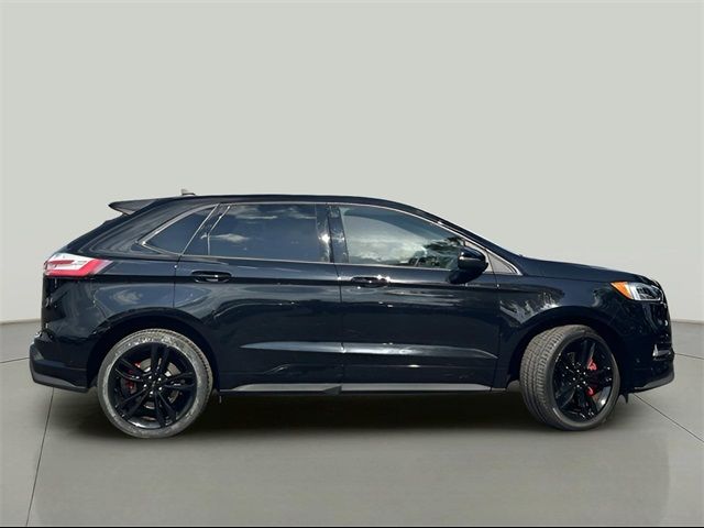 2021 Ford Edge ST