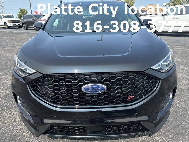 2021 Ford Edge ST