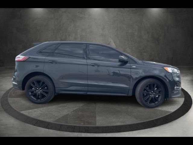 2021 Ford Edge ST Line