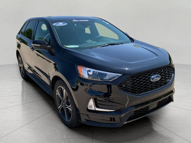 2021 Ford Edge ST