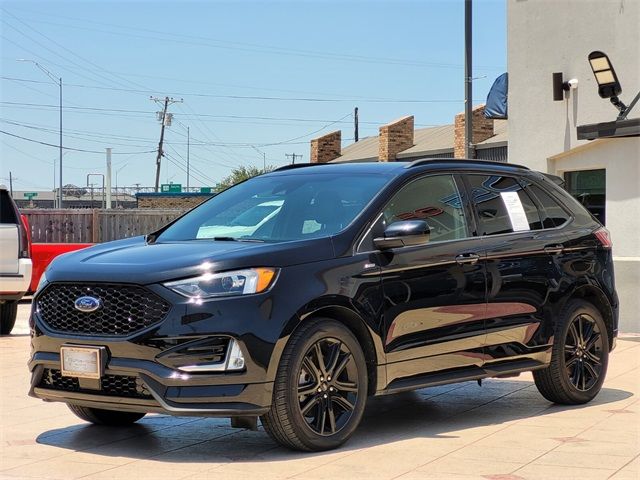 2021 Ford Edge 