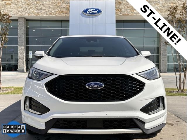 2021 Ford Edge 