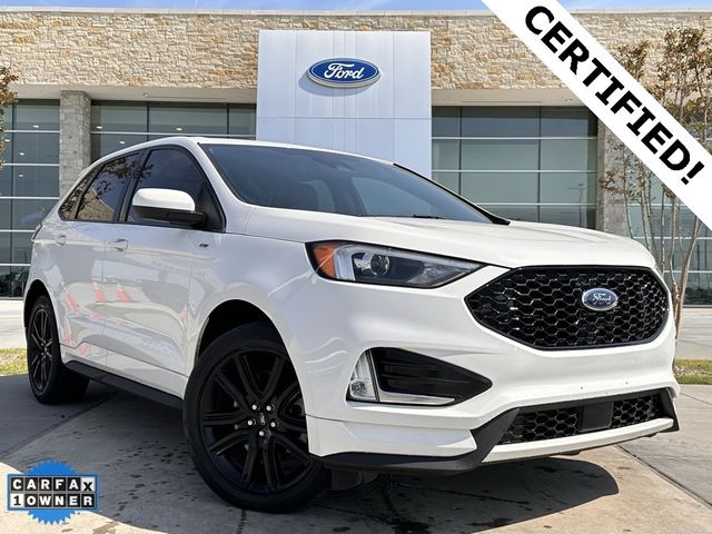 2021 Ford Edge 