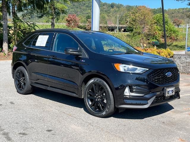 2021 Ford Edge ST Line