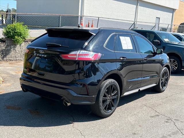 2021 Ford Edge ST Line