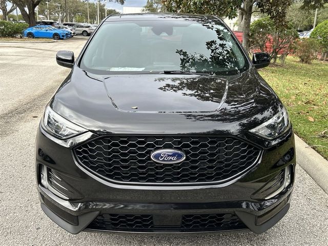 2021 Ford Edge 