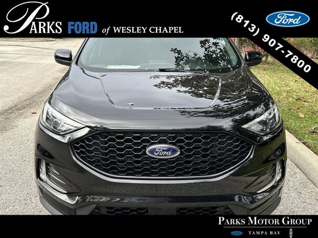 2021 Ford Edge 