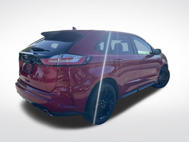 2021 Ford Edge 