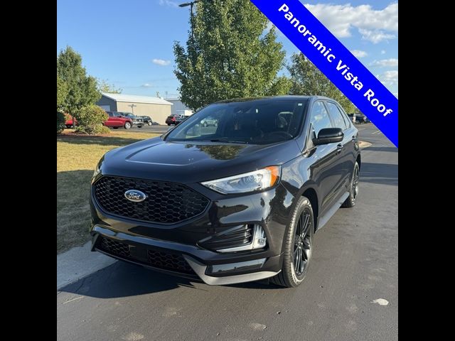 2021 Ford Edge 