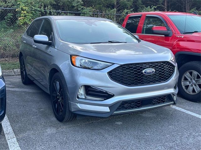 2021 Ford Edge 