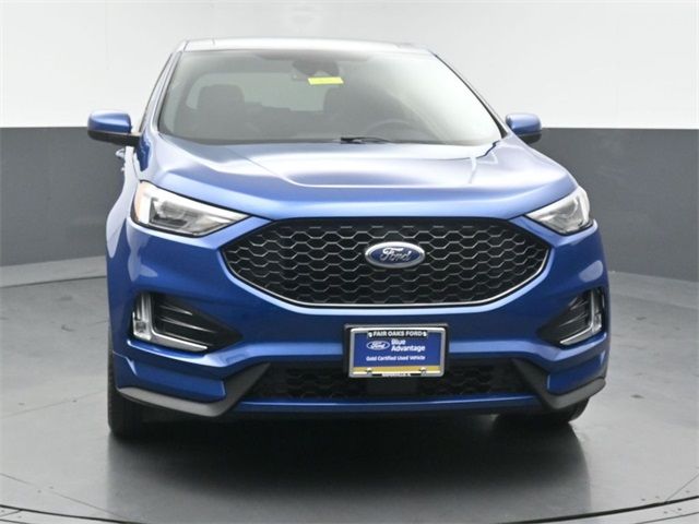 2021 Ford Edge 