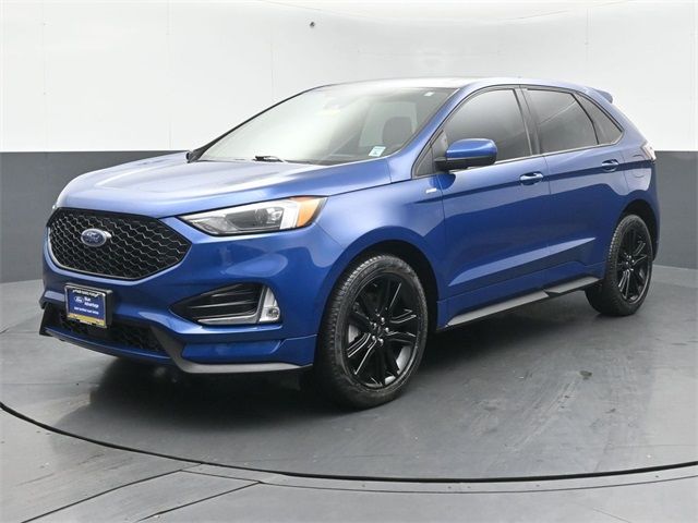 2021 Ford Edge 