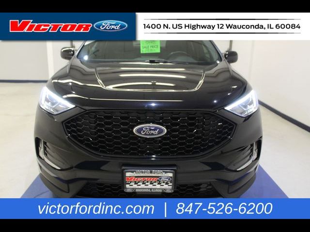 2021 Ford Edge 