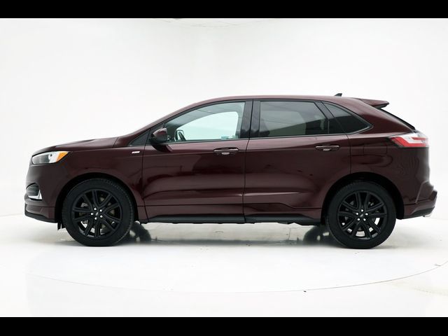 2021 Ford Edge 