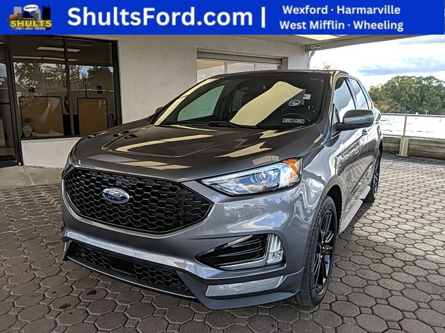 2021 Ford Edge 