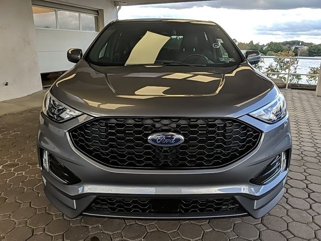 2021 Ford Edge 