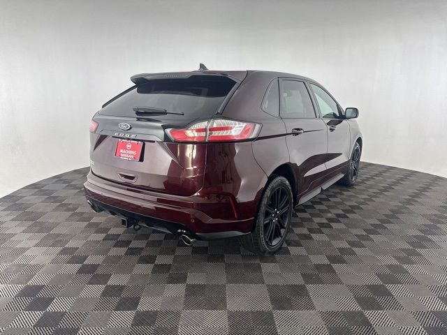 2021 Ford Edge 