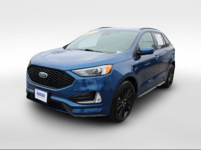 2021 Ford Edge 