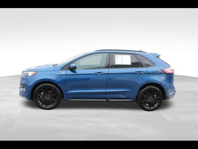 2021 Ford Edge 